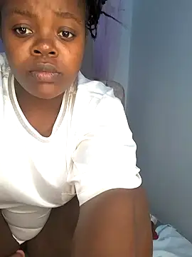 Snapshot of catehorny chatting on 12-15-24, 06:26 catehorny online show from 12-15-24, 06:26