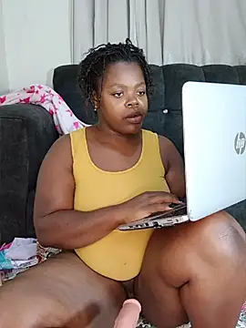 Snapshot of catehorny chatting on 04-08-26, 08:09 catehorny online show from 04-08-26, 08:09