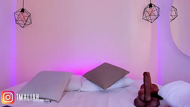 Dasha-b online show from 09-25-25, 08:34