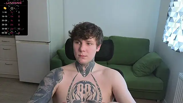 Snapshot of Lechery_boy chatting on 07-02-26, 12:11 Lechery boy online show from 07-02-26, 12:11