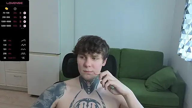 Snapshot of Lechery_boy chatting on 07-04-26, 01:06 Lechery boy online show from 07-04-26, 01:06