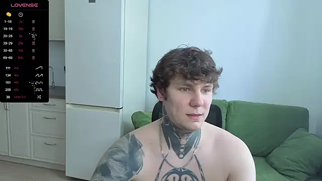 Snapshot of Lechery_boy chatting on 07-11-26, 11:35 Lechery boy online show from 07-11-26, 11:35