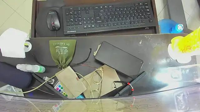 Snapshot of corzoethan chatting on 10-04-25, 11:36 corzoethan online show from 10-04-25, 11:36