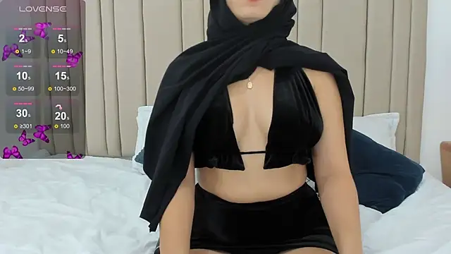 Snapshot of izadii chatting on 01-16-25, 12:45 izadii online show from 01-16-25, 12:45