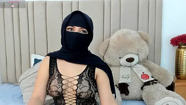 izadii online show from 05-04-26, 06:48