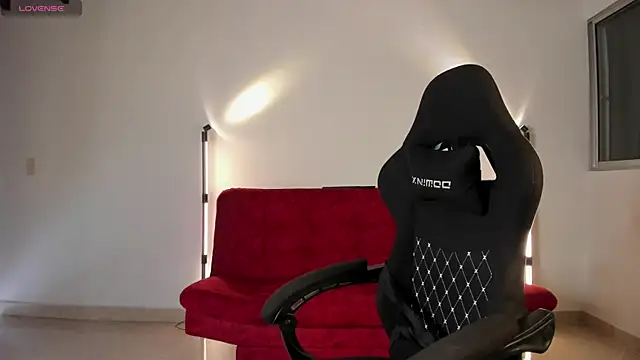 Snapshot of mally_s1 chatting on 03-09-25, 06:00 mally s1 online show from 03-09-25, 06:00