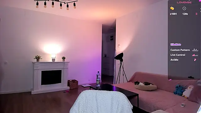 AnysaSmith online show from 05-12-26, 01:47