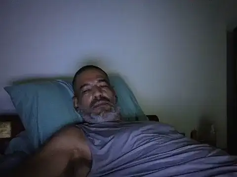jackbigcock11 online show from 05-12-26, 10:23