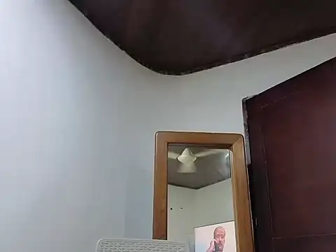 jackbigcock11 online show from 07-01-26, 12:23