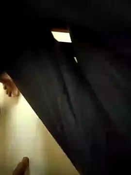 Snapshot of raj0592 chatting on 12-24-24, 01:17 raj0592 online show from 12-24-24, 01:17