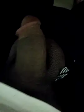 Snapshot of raj0592 chatting on 12-15-25, 01:15 raj0592 online show from 12-15-25, 01:15