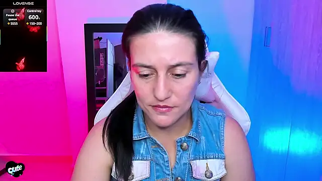 Saskyaa online show from 03-07-25, 03:28