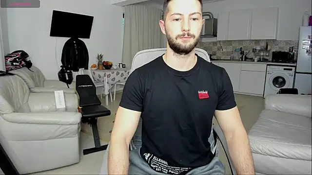 ZackFraser online show from 02-20-25, 05:12