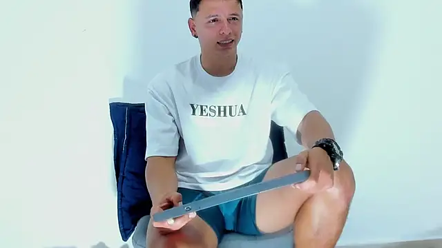 MITCHELL BURNS online show from 12-26-24, 05:58