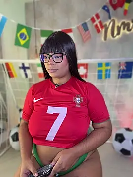 Nicolemorelli2 online show from 06-17-26, 02:18