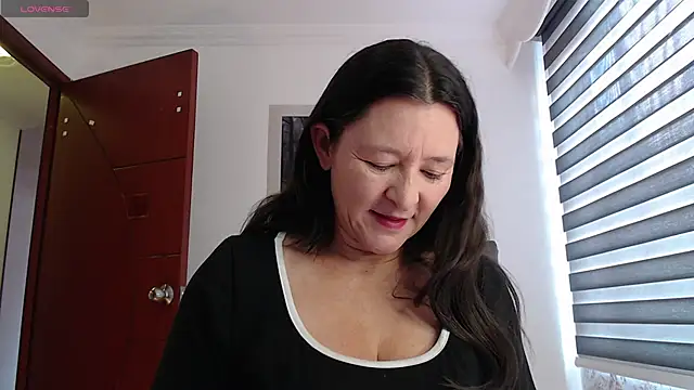 Snapshot of _Alice_Horny_Gh chatting on 04-04-26, 05:54 Alice Horny Gh online show from 04-04-26, 05:54