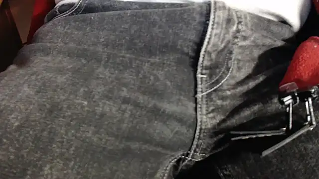 Snapshot of smoothandtiny chatting on 03-05-25, 06:23 smoothandtiny online show from 03-05-25, 06:23