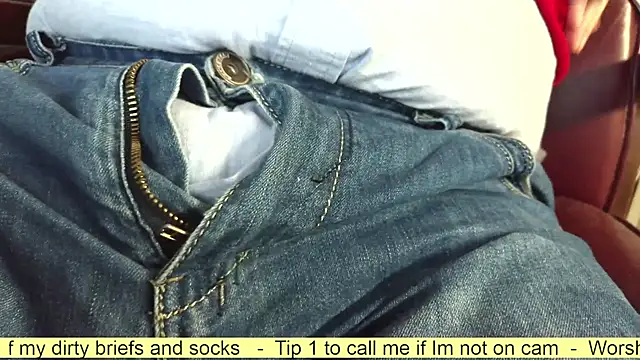 Snapshot of smoothandtiny chatting on 10-26-25, 06:58 smoothandtiny online show from 10-26-25, 06:58