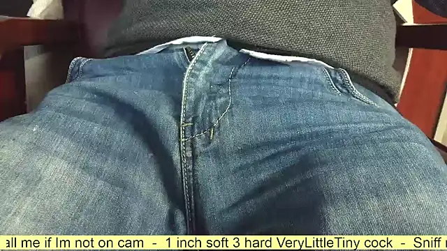 Snapshot of smoothandtiny chatting on 11-17-25, 07:36 smoothandtiny online show from 11-17-25, 07:36