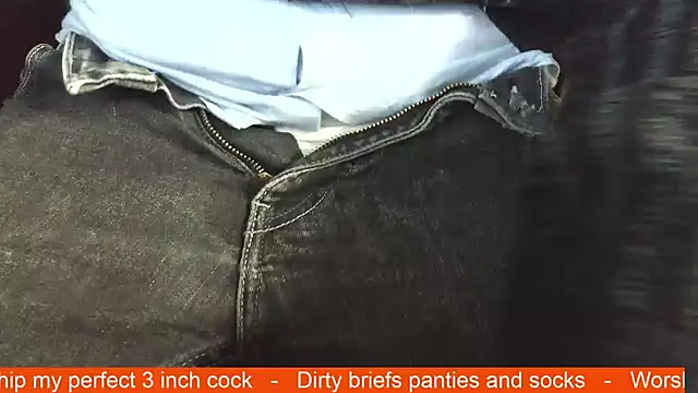 Snapshot of smoothandtiny chatting on 12-15-25, 05:44 smoothandtiny online show from 12-15-25, 05:44