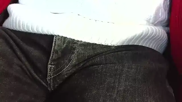 Snapshot of smoothandtiny chatting on 01-19-26, 07:12 smoothandtiny online show from 01-19-26, 07:12