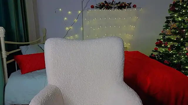 Lina-hill online show from 12-06-24, 01:00