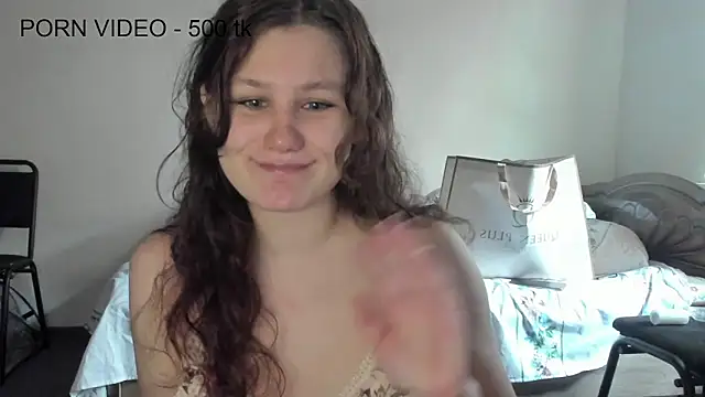 Snapshot of Charlotte_wow chatting on 04-17-26, 05:32 Charlotte wow online show from 04-17-26, 05:32