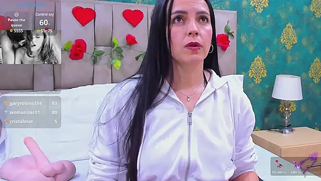 Snapshot of SuzanSmithh chatting on 03-20-25, 06:42 SuzanSmithh online show from 03-20-25, 06:42