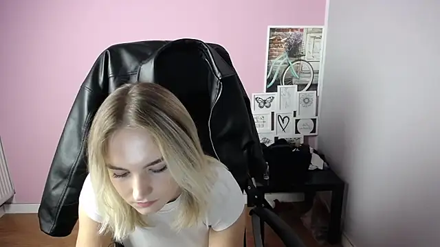 viktoria lovely online show from 10-10-25, 10:36