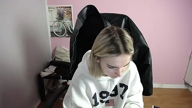 viktoria lovely online show from 05-08-26, 06:08