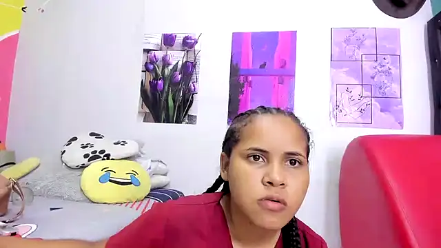 makena18 online show from 12-21-24, 12:49