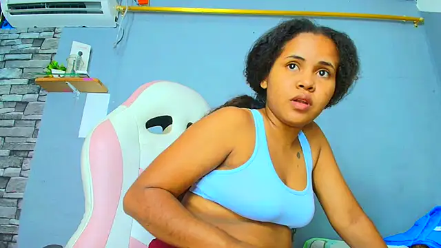 makena18 online show from 01-16-25, 12:53