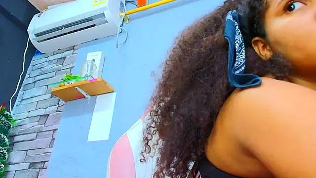 makena18 online show from 01-20-25, 12:49