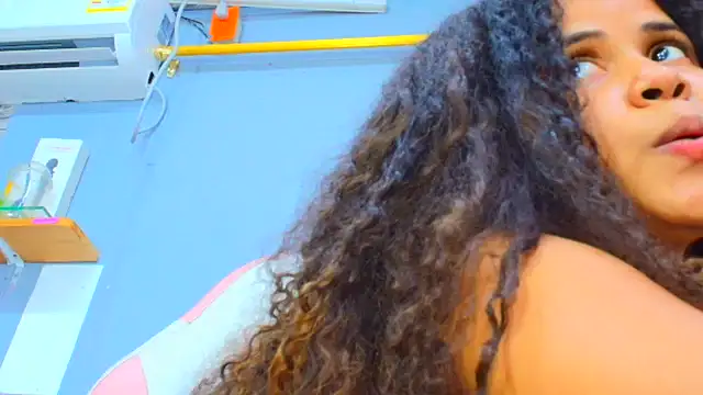 makena18 online show from 01-23-25, 01:45