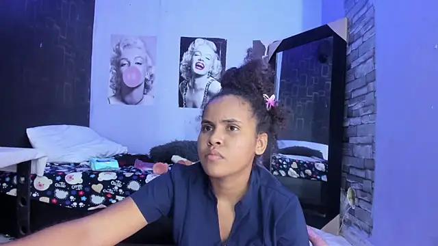 makena18 online show from 09-12-25, 05:35