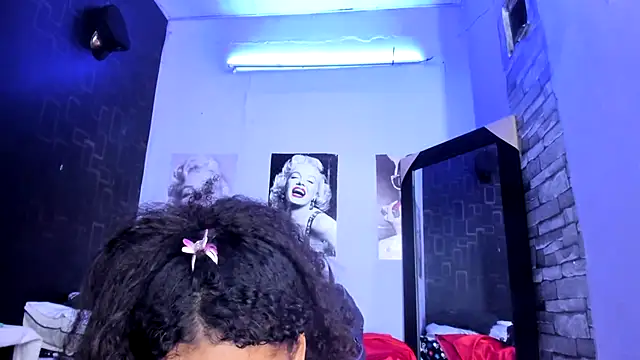 makena18 online show from 09-13-25, 01:44