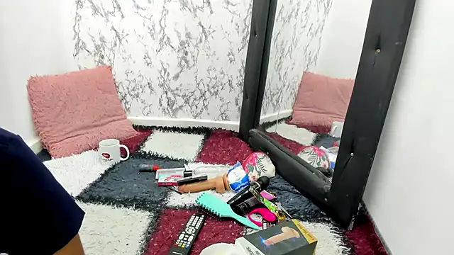 makena18 online show from 11-01-25, 02:30