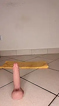 Snapshot of Perqueen chatting on 11-23-25, 11:43 Perqueen online show from 11-23-25, 11:43