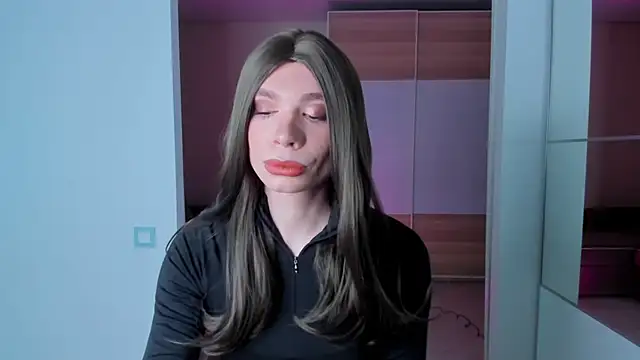Snapshot of monicastark_ chatting on 05-28-26, 09:56 monicastark online show from 05-28-26, 09:56