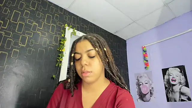 Alika01 online show from 01-31-25, 12:51