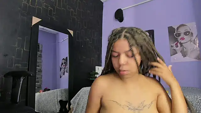 Alika01 online show from 03-22-25, 08:26