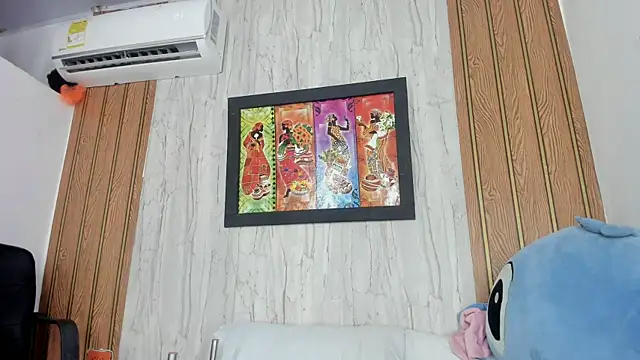 Alika01 online show from 06-19-26, 01:59