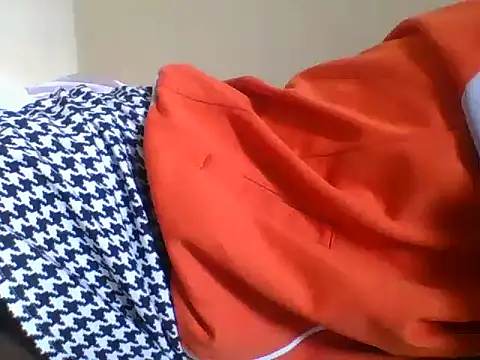 Melaningodes online show from 06-15-26, 09:22