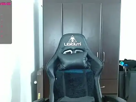 natashasmithe online show from 12-27-24, 02:04