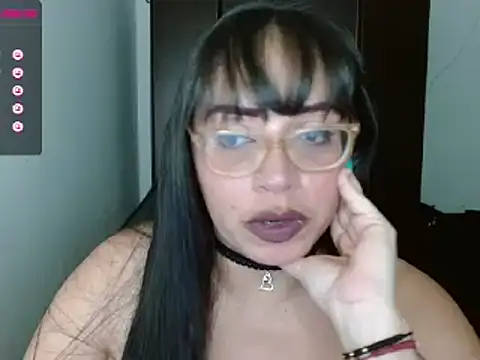 natashasmithe online show from 12-28-24, 03:15