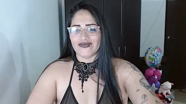 Snapshot of natashasmithe chatting on 03-20-26, 01:10 natashasmithe online show from 03-20-26, 01:10