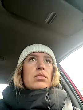 StasyWood online show from 10-26-25, 01:44