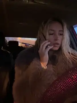 Snapshot of StasyWood chatting on 02-13-26, 01:23 StasyWood online show from 02-13-26, 01:23