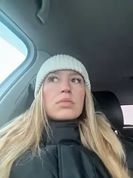 Snapshot of StasyWood chatting on 02-20-26, 01:57 StasyWood online show from 02-20-26, 01:57