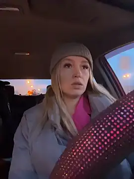 Snapshot of StasyWood chatting on 02-28-26, 12:55 StasyWood online show from 02-28-26, 12:55